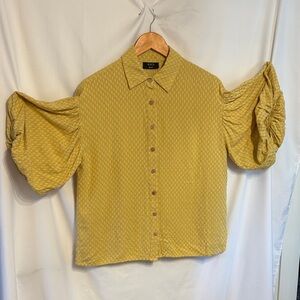 Vici Women’s Mustard Yellow Textured Puff Sleeve Coquette Blouse SZ S
